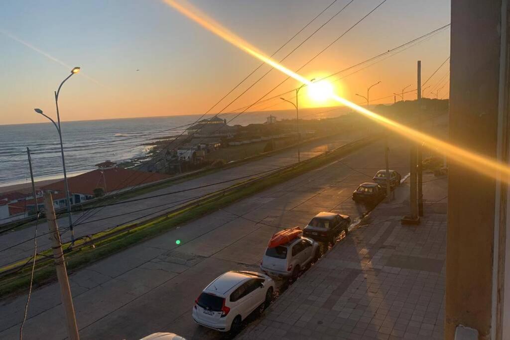 Mar Del Plata Frente Al Mar Biblioteca Apartamento Exterior foto